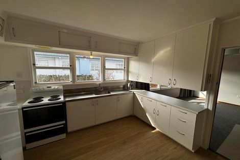 Photo of property in 92 Brois Street, Frankleigh Park, New Plymouth, 4310