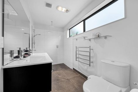 Photo of property in 2 Lochside Lane, Pokeno, 2402