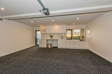 Photo of property in 123 Piha Road, Piha, New Lynn, 0772