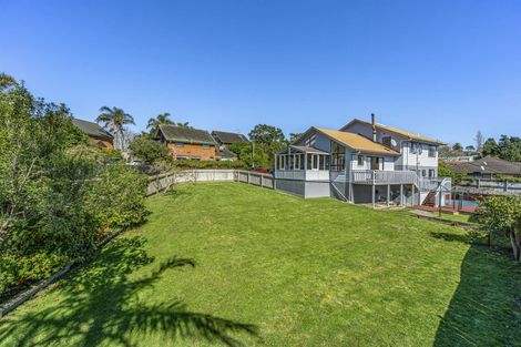 Photo of property in 92b Colwill Road, Massey, Auckland, 0614