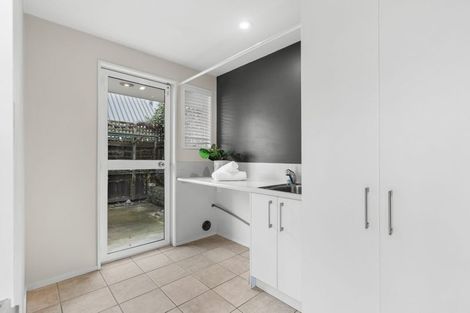 Photo of property in 5 Priorsford Court, Avonhead, Christchurch, 8042