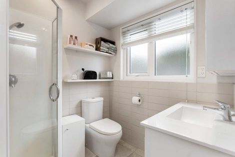 Photo of property in 2/7 Kelson Lane, Ilam, Christchurch, 8041