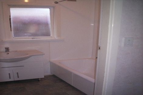 Photo of property in 83 Isleworth Road, Bishopdale, Christchurch, 8053