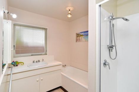 Photo of property in 2/4 Egmont Place, Bishopdale, Christchurch, 8051