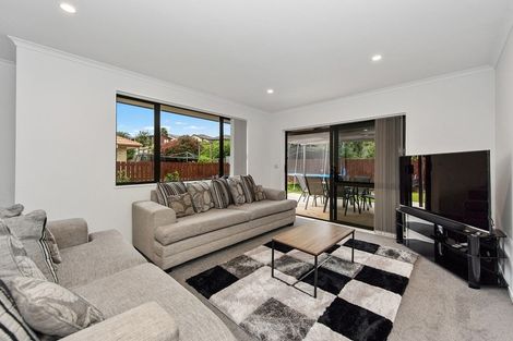 Photo of property in 25 Twickenham Place, Nawton, Hamilton, 3200