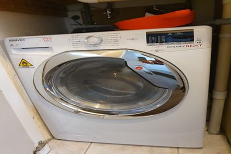 Photo of property in Terrace Garden Apartments, 2e/120 The Terrace, Wellington Central, Wellington, 6011