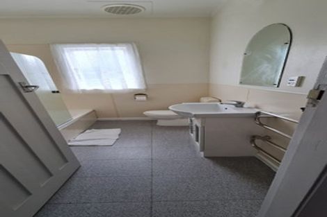 Photo of property in 32 Bristol Square, Hutt Central, Lower Hutt, 5010