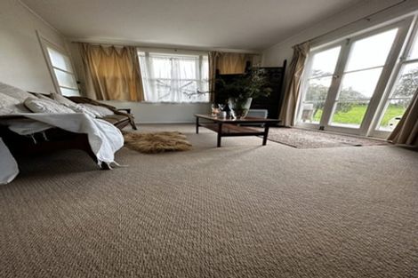 Photo of property in 280 Riverhead Road, Riverhead, Kumeu, 0892