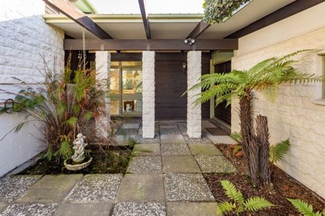 Photo of property in 20 Strathean Avenue, Avonhead, Christchurch, 8042