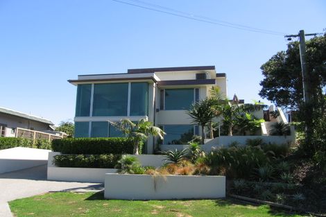 Photo of property in 22 Beach Road, Castor Bay, Auckland, 0620