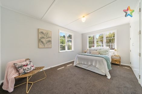 Photo of property in 92 Judd Crescent, Naenae, Lower Hutt, 5011