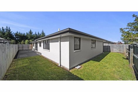 Photo of property in 32 Robert Duncan Road, Belfast, Christchurch, 8051