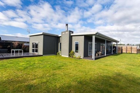 Photo of property in 26 Sandown Avenue, Himatangi Beach, Foxton, 4891