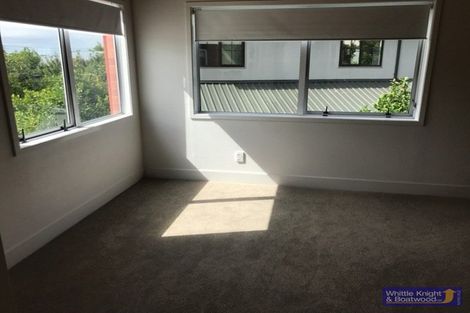 Photo of property in 4a Thurlestone Place, Burnside, Christchurch, 8053