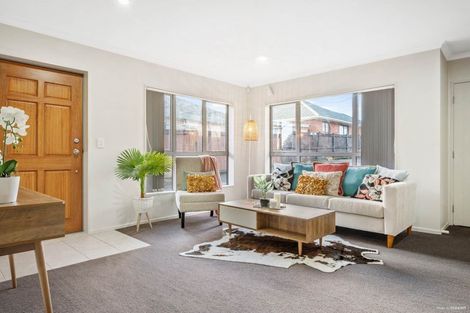 Photo of property in 16a Swaffield Road, Papatoetoe, Auckland, 2025