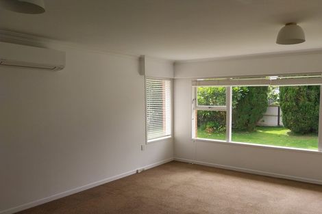 Photo of property in 2/16 Dorchester Street, Meadowbank, Auckland, 1072