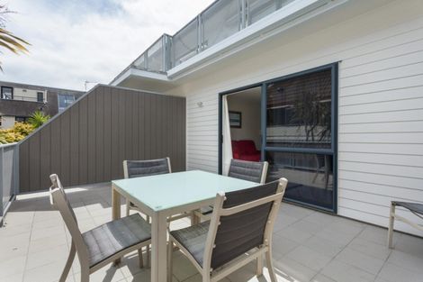 Photo of property in Atlas Apartments, 7/49 Maunganui Road, Mount Maunganui, 3116