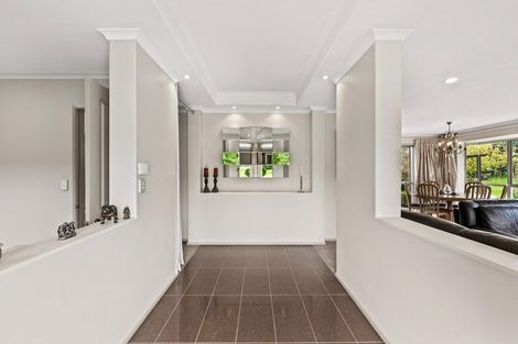 Photo of property in 175 Oraha Road, Kumeu, 0892