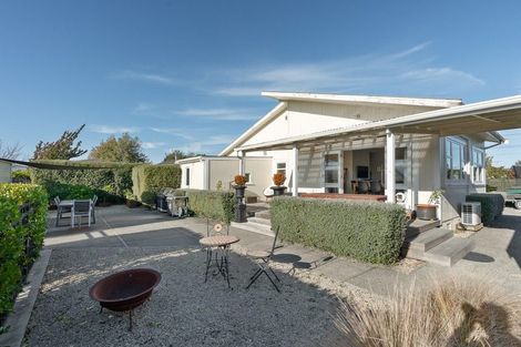Photo of property in 78 Jellicoe Street, Martinborough, 5711