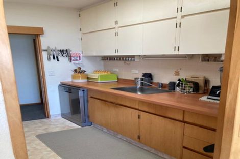 Photo of property in 8/9 Wilkinson Street, Oriental Bay, Wellington, 6011