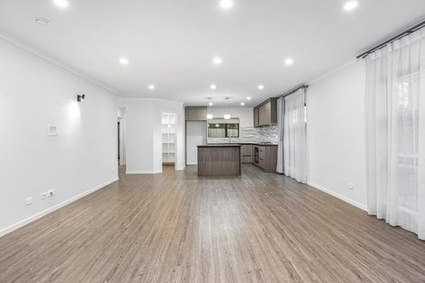 Photo of property in 26 The Enclave, Totara Heights, Auckland, 2105