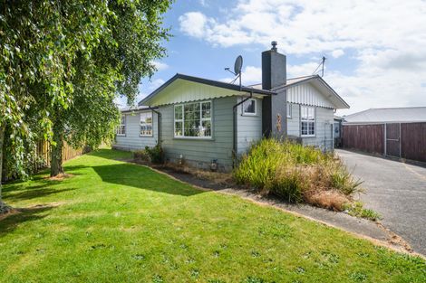Photo of property in 6 Oban Place, Awapuni, Palmerston North, 4412