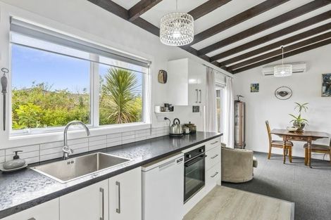 Photo of property in 497b Te Moana Road, Waikanae, 5036