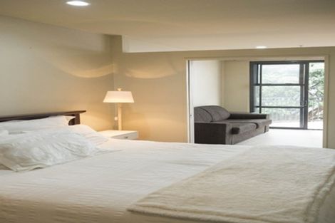 Photo of property in Atrium Apartments, 2c/154 The Terrace, Wellington Central, Wellington, 6011