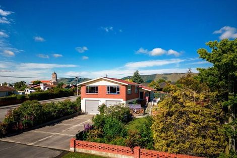 Photo of property in 11 Oxford Street, Waimate, 7924