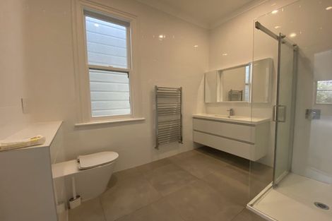 Photo of property in 6 Hobson Street, Thorndon, Wellington, 6011