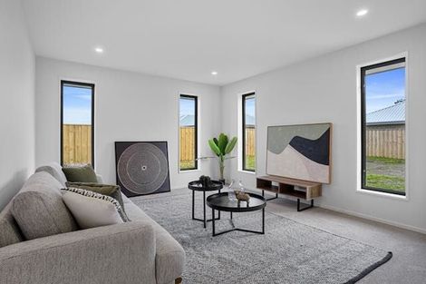 Photo of property in 5 Hunter Lane, Amberley, 7410