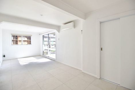 Photo of property in 202 Manuka Road, Bayview, Auckland, 0629