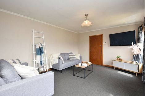 Photo of property in 35 Clifton Street, Windsor, Invercargill, 9810