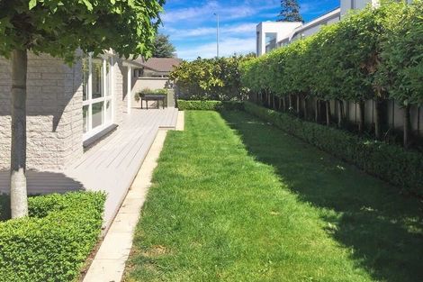 Photo of property in 2/61 Glandovey Road, Fendalton, Christchurch, 8052