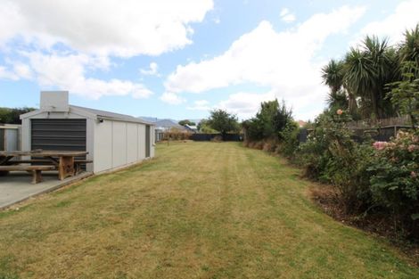 Photo of property in 6 Studholme Street, Waimate, 7924