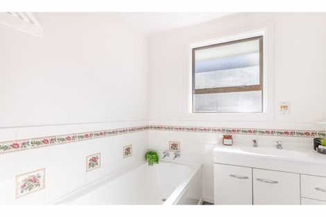 Photo of property in 7 Lacy Gate Place, Woodend, 7610