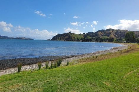 Photo of property in 64 Mataikokako Loop, Kawakawa Bay, 2585