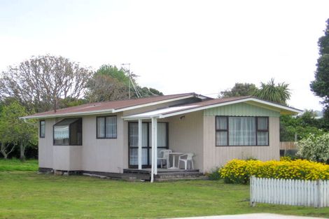 Photo of property in 9 Roretana Drive, Athenree, Katikati, 3177