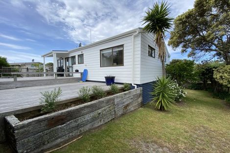 Photo of property in 13b Bagnall Place, Pauanui, Hikuai, 3579