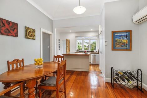 Photo of property in 33 Te Whiti Street, Kilbirnie, Wellington, 6022