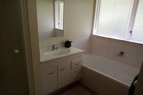 Photo of property in 261 Maungaraki Road, Maungaraki, Lower Hutt, 5010