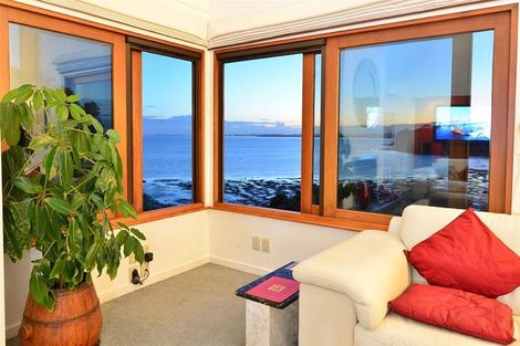 Photo of property in 67 Matakatia Parade, Matakatia, Whangaparaoa, 0930