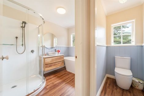 Photo of property in 32 Crowther Road, Wainuiomata, 5373