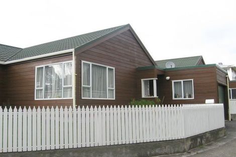 Photo of property in 1 Takatimu Way, Johnsonville, Wellington, 6037