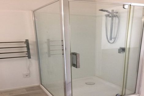 Photo of property in 1 Henriette Place, The Gardens, Auckland, 2105