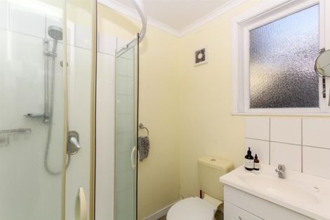 Photo of property in 8 Parsons Street, Vogeltown, New Plymouth, 4310