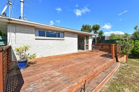 Photo of property in 18 De Menech Grove, Avalon, Lower Hutt, 5011