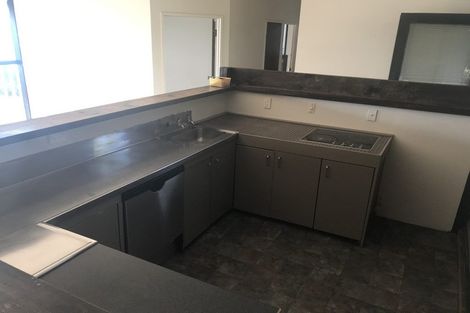 Photo of property in 200 Vipond Road, Stanmore Bay, Whangaparaoa, 0932