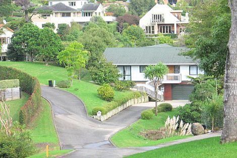 Photo of property in 43 Isobel Road, Greenhithe, Auckland, 0632