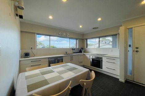 Photo of property in 2/34 Lake View Road, Takapuna, Auckland, 0622